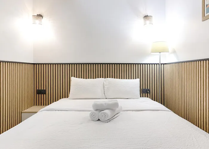 Mykeypers - Stylish & Luxury Loft 6p - Arc De Triomphe شقة *